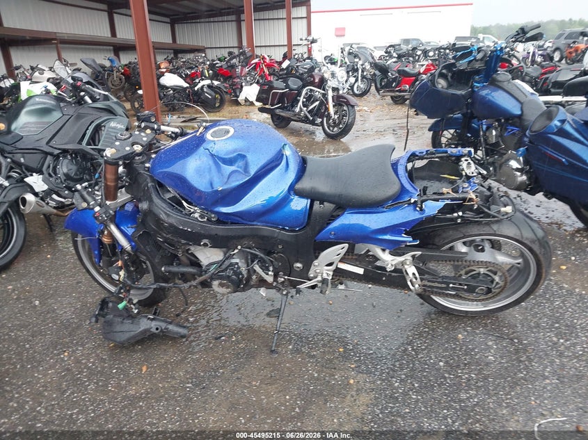 2012 Suzuki Gsx1300 R VIN: JS1GX72AXC2103440 Lot: 45495215