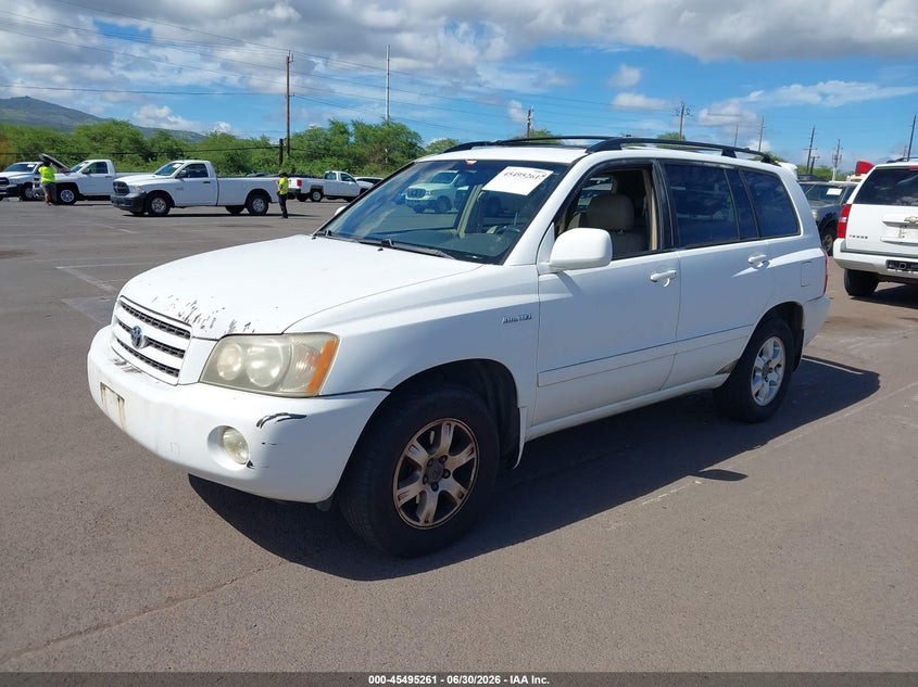 2002 TOYOTA HIGHLANDER auction photo 2