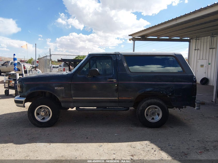 1995 Ford Bronco U100 VIN: 1FMEU15H6SLA26923 Lot: 45495339