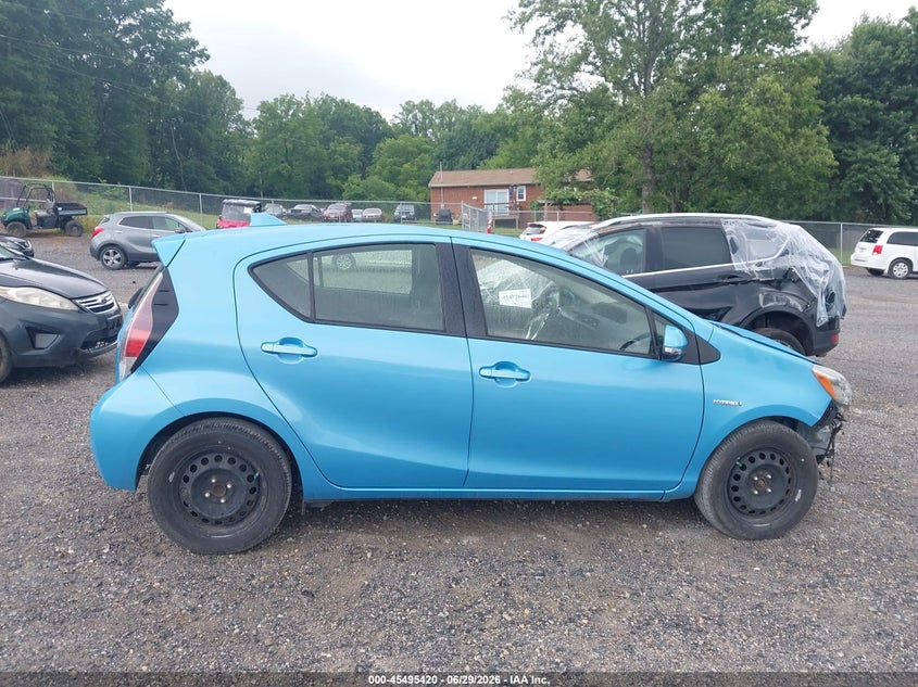 2016 Toyota Prius C Two VIN: JTDKDTB3XG1121953 Lot: 45495420