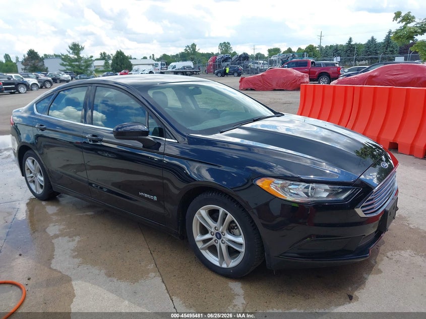 Vin: 3fa6p0uu4jr278779, lot: 45993678, ford fusion hybrid s 2018 img_1