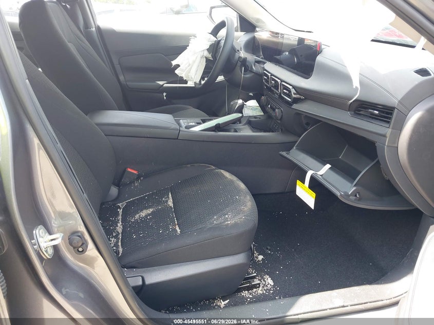 2026 NISSAN SENTRA auction photo 5