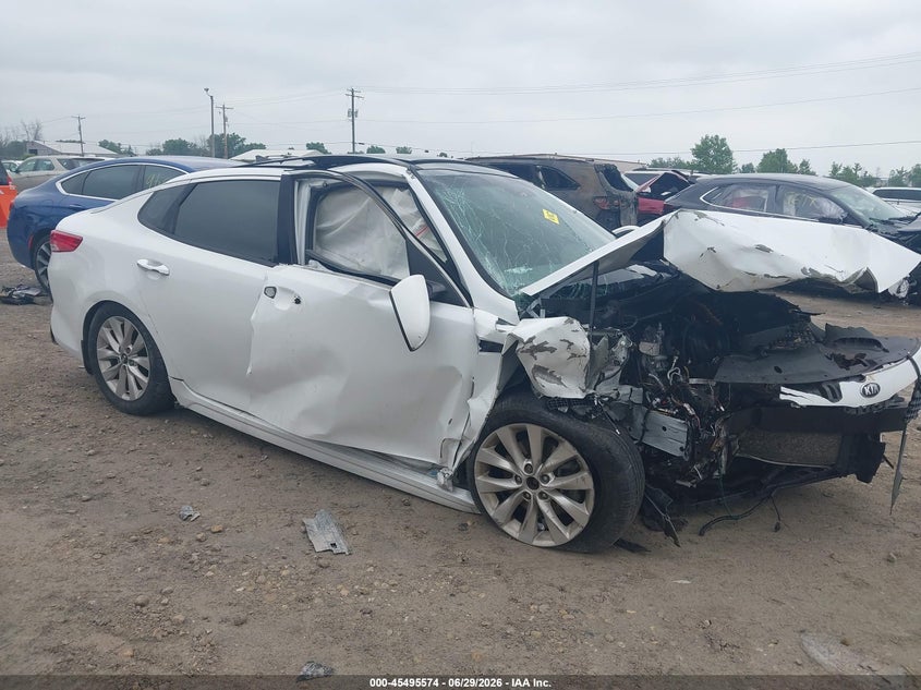 Vin: 5xxgu4l35gg096913, lot: 45993771, kia optima ex 2016 img_1