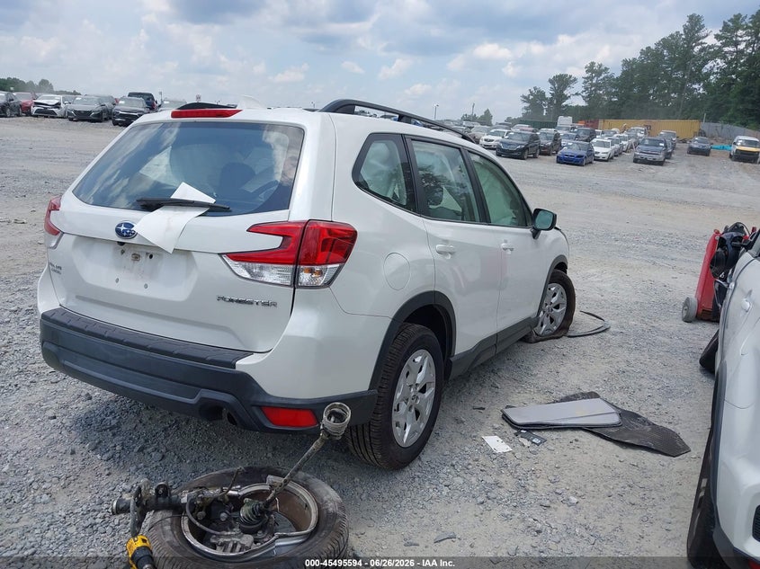 2019 SUBARU FORESTER auction photo 4