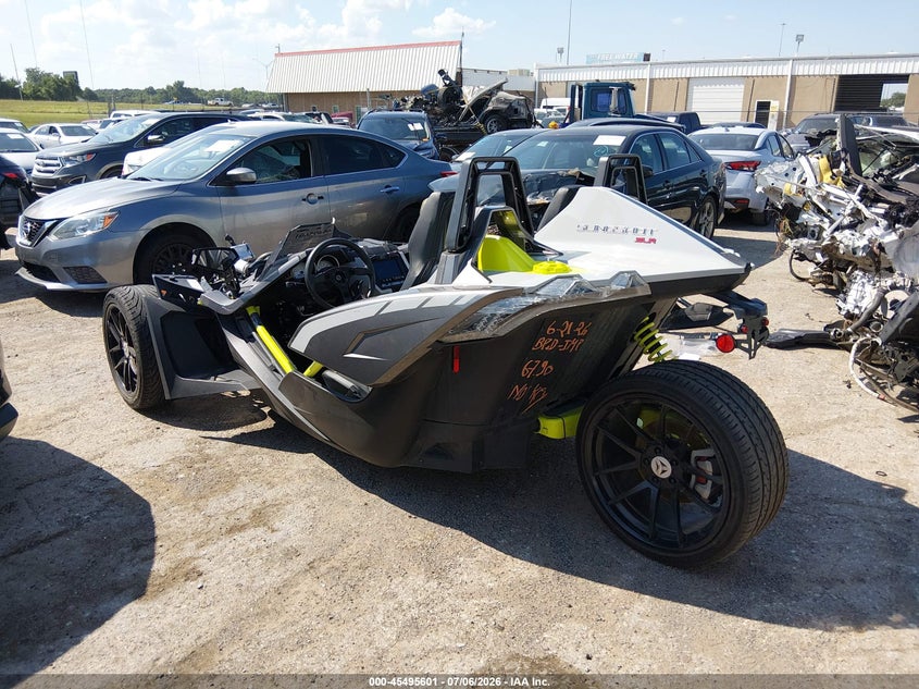 2018 POLARIS SLINGSHOT auction photo 3