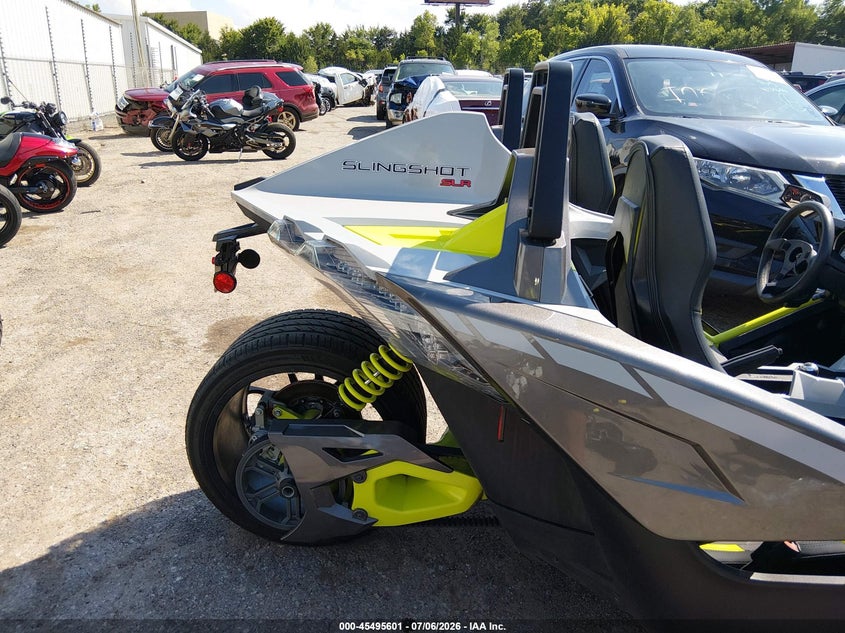 2018 POLARIS SLINGSHOT auction photo 8