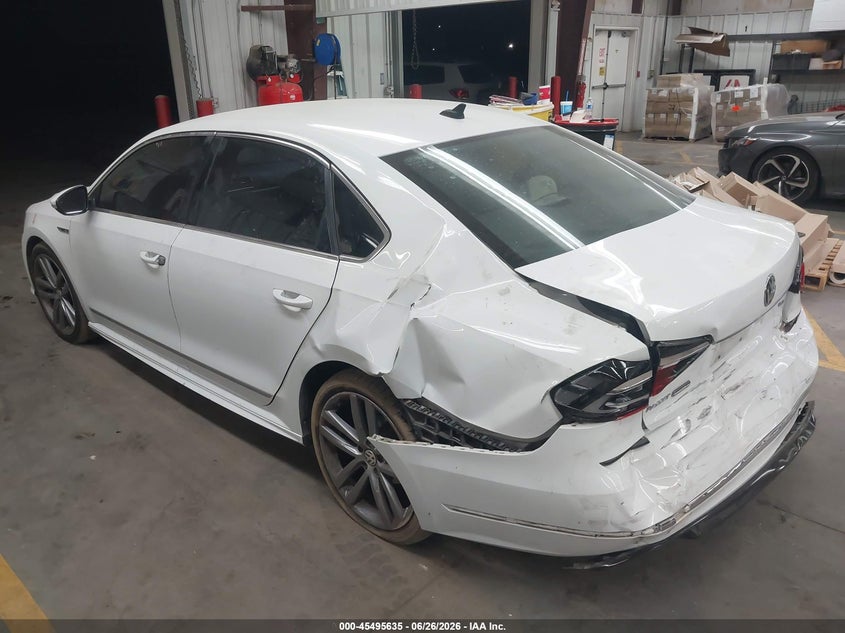 AtlanticExpress - Volkswagen Passat