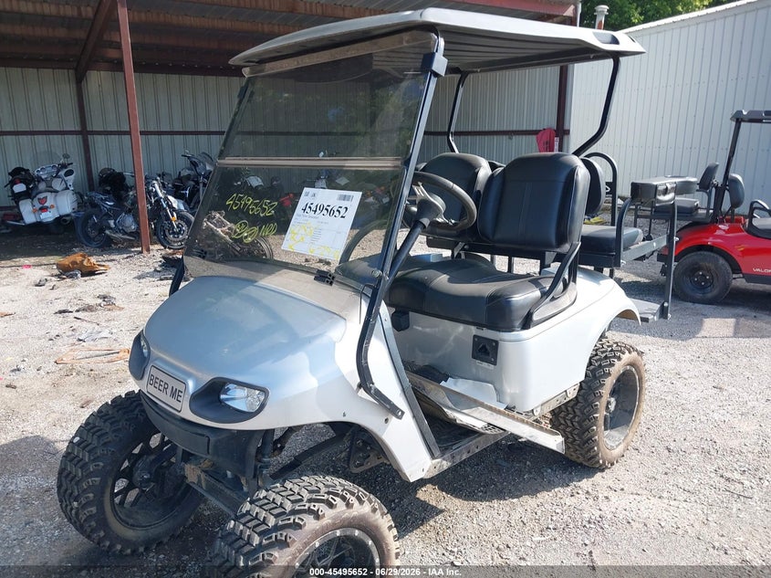 2016 E-Z-GO TXT 48 VOLT auction photo 6