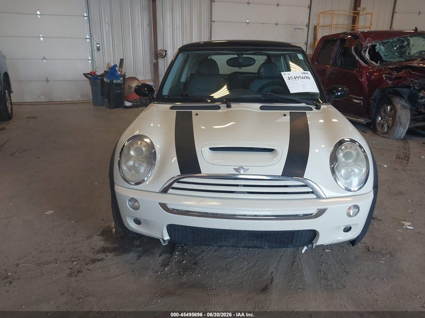 2005 MINI COOPER S auction photo 6