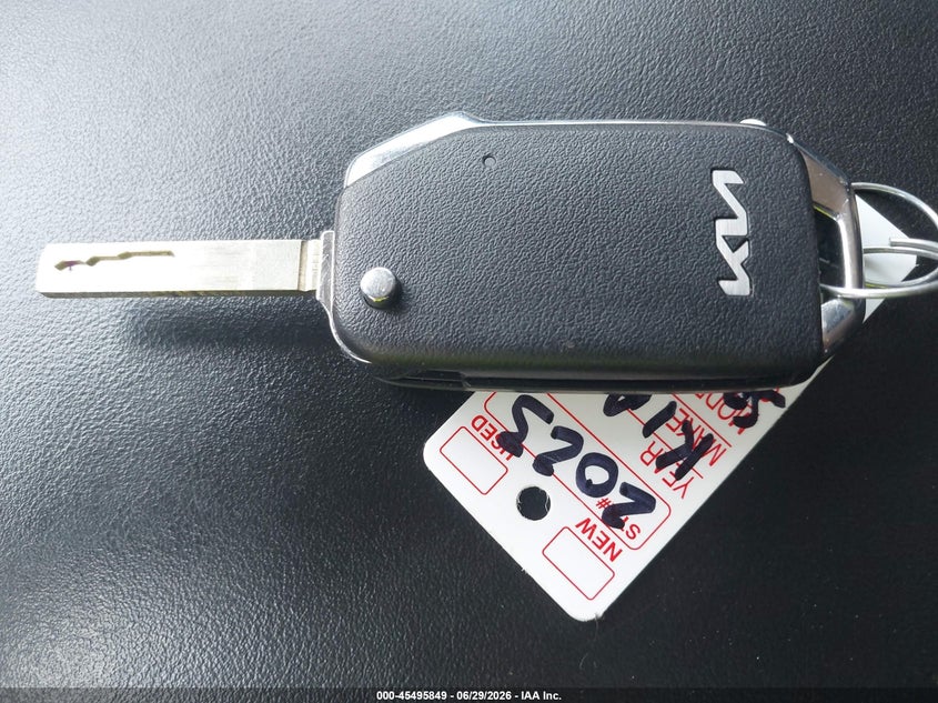 KIA SORENTO 2023 VIN 5XYRG4LC8PG237064
