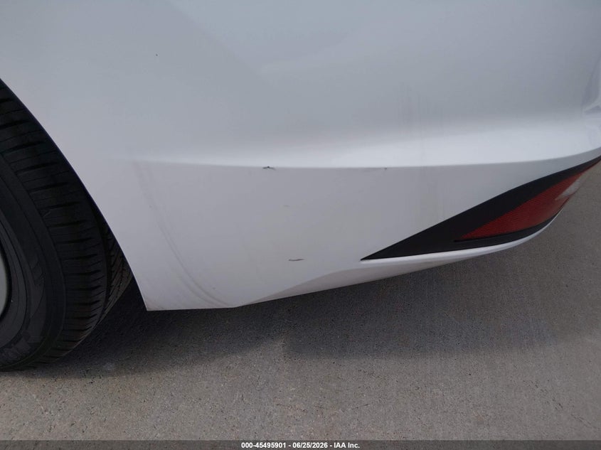 2020 HYUNDAI ELANTRA auction photo 6