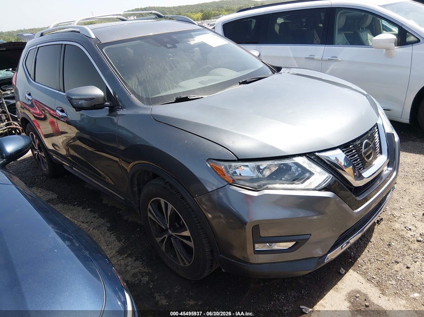 2017 NISSAN ROGUE auction photo 1