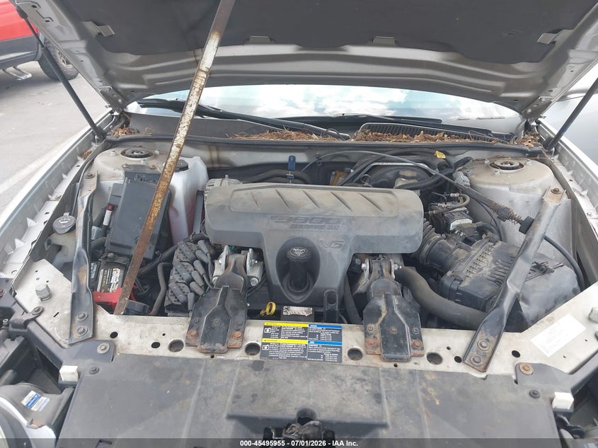 BUICK LACROSSE 2007 VIN 2G4WC582571117457