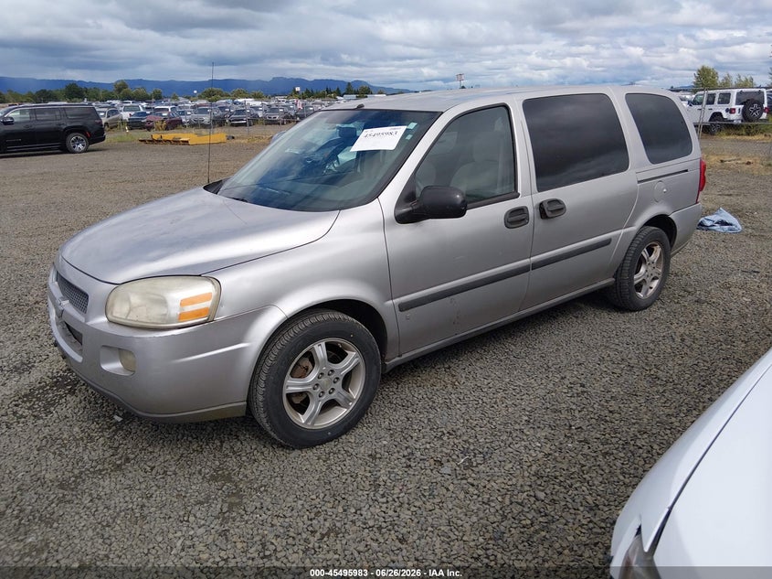 2008 CHEVROLET UPLANDER auction photo 2