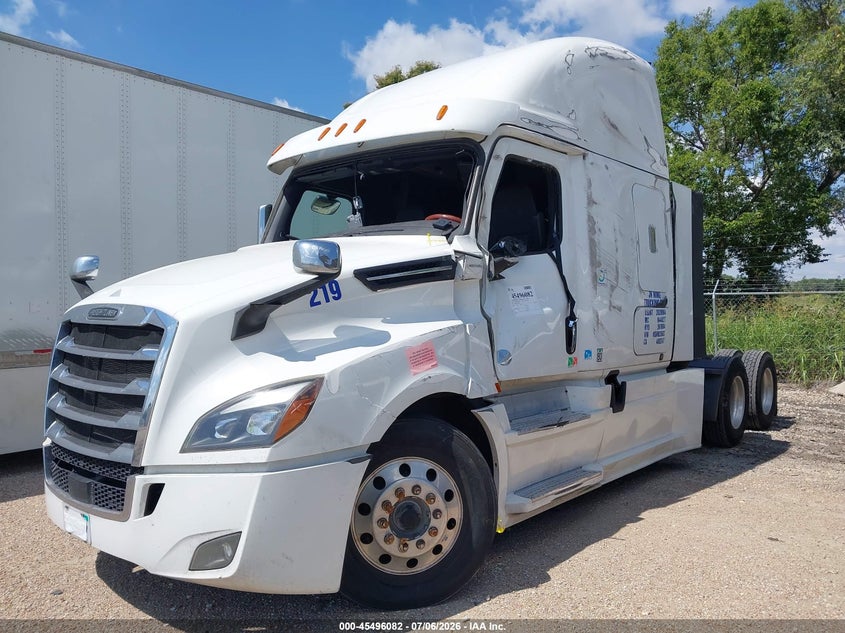 2022 FREIGHTLINER NEW CASCADIA 126 auction photo 2