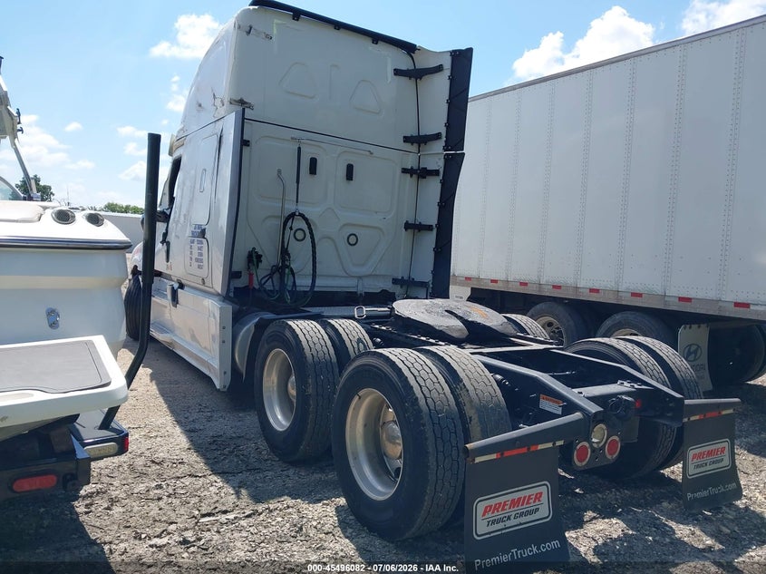 2022 FREIGHTLINER NEW CASCADIA 126 auction photo 3