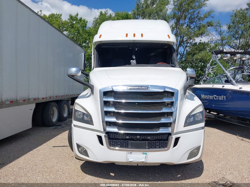 2022 FREIGHTLINER NEW CASCADIA 126 auction photo 6