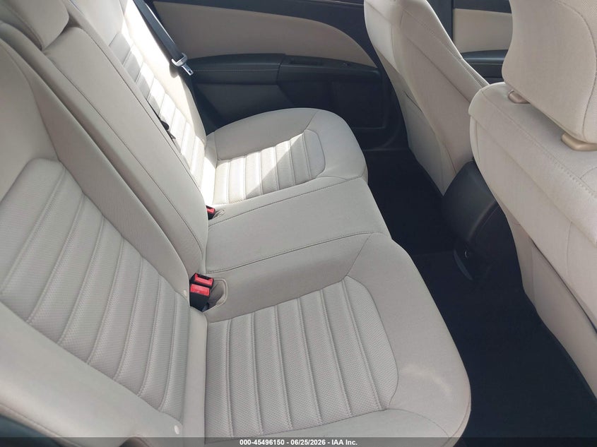 2018 FORD FUSION HYBRID auction photo 8