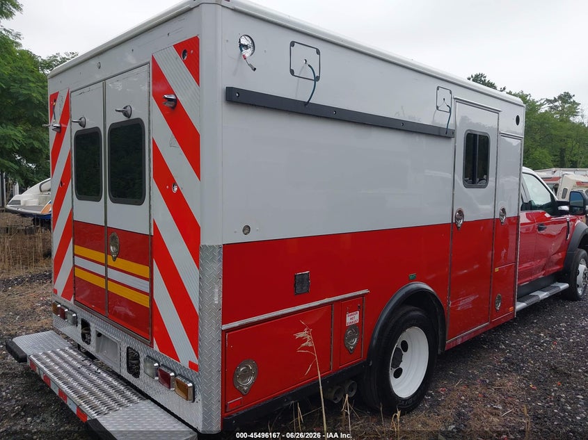 2017 FORD F-550 CHASSIS auction photo 4