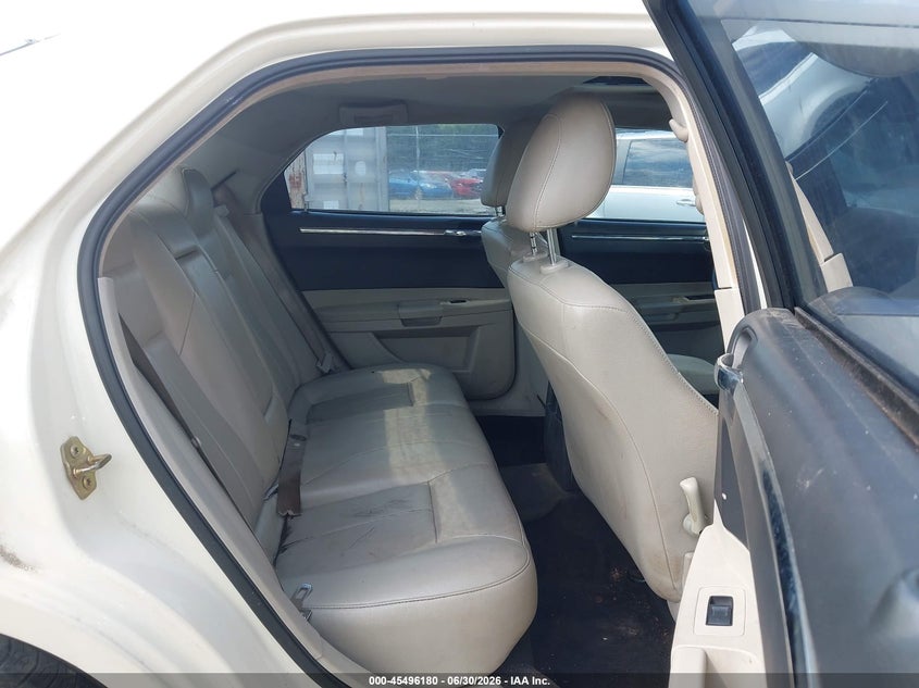 2005 Chrysler 300 Touring VIN: 2C3JA53G75H694118 Lot: 45496180