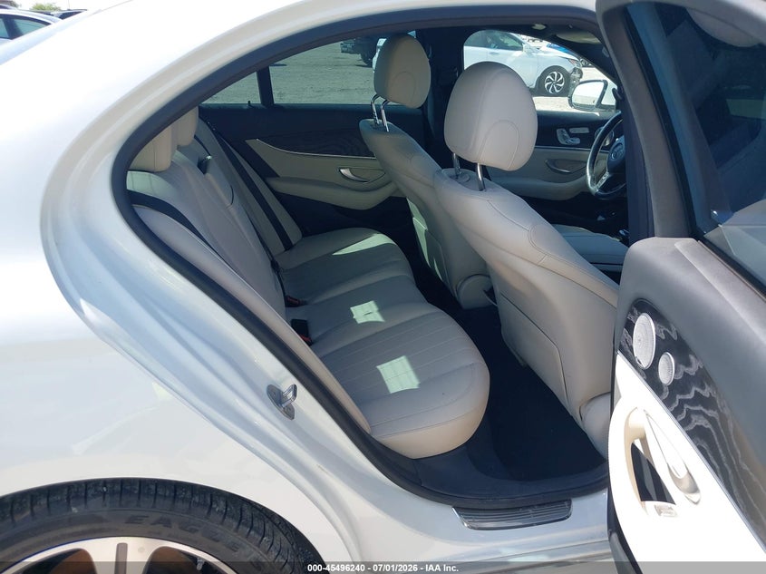 MERCEDES-BENZ E 300 2017 VIN WDDZF4KB1HA240889