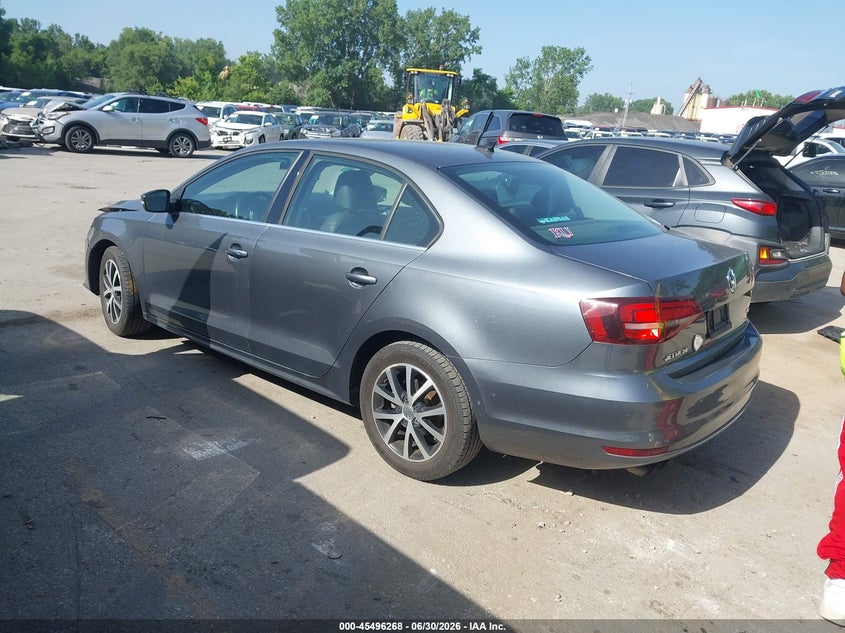 2017 VOLKSWAGEN JETTA auction photo 3