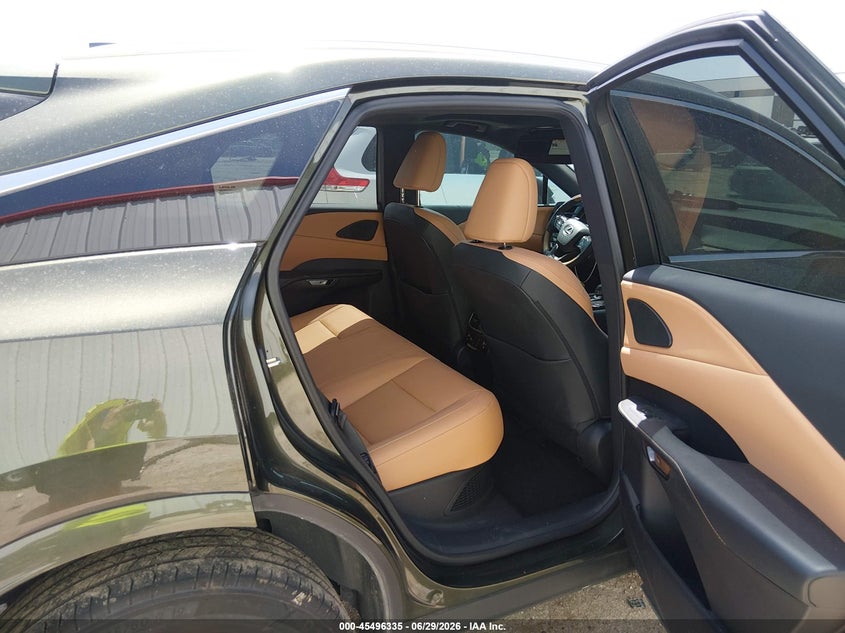 2025 LEXUS RX 350H auction photo 8