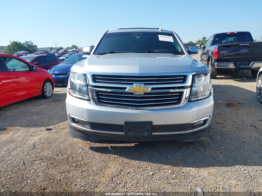 CHEVROLET SUBURBAN - zdjęcie 12