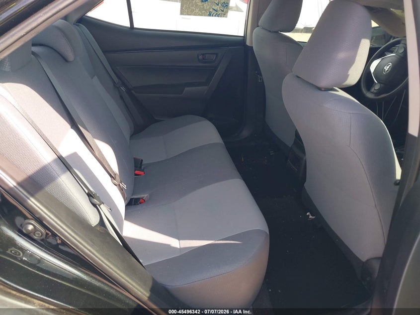 2018 TOYOTA COROLLA auction photo 8