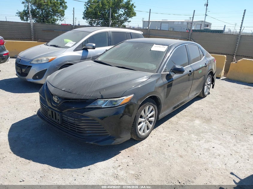 2019 TOYOTA CAMRY auction photo 2