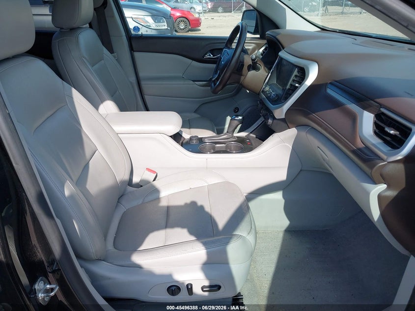 2017 GMC ACADIA auction photo 5