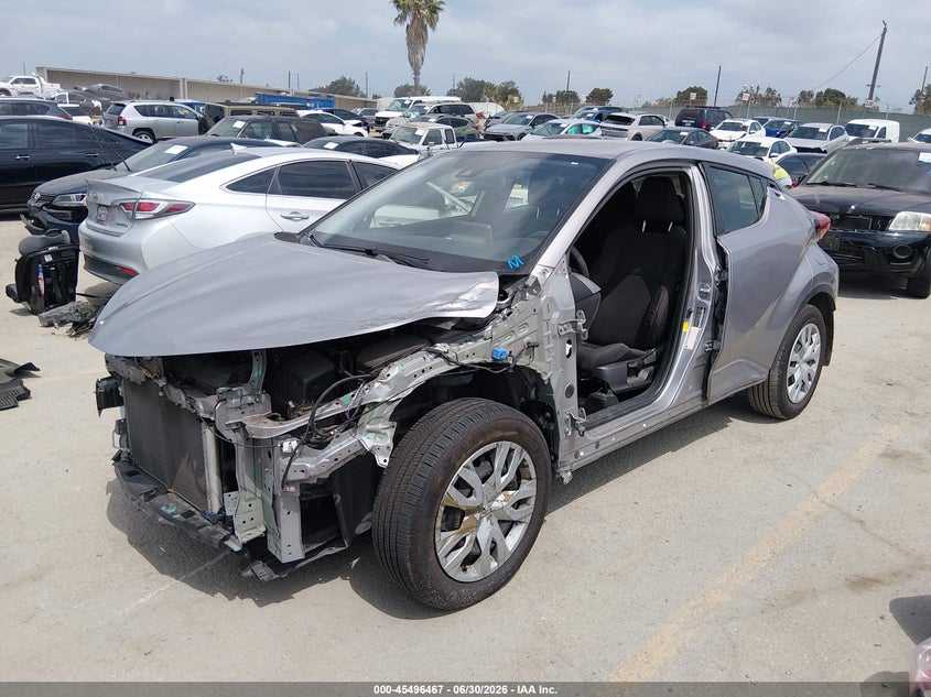 2020 TOYOTA C-HR auction photo 2