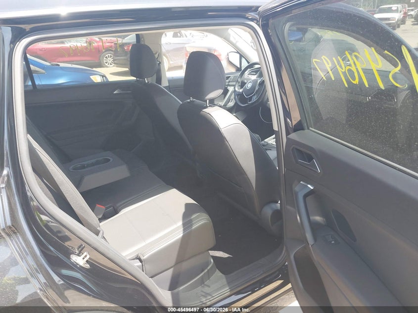 2019 VOLKSWAGEN TIGUAN auction photo 8