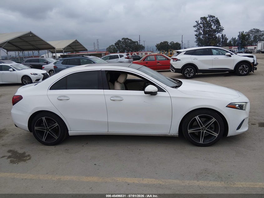 2022 Mercedes-Benz A 220 VIN: W1K3G4EBXNJ324770 Lot: 45496531