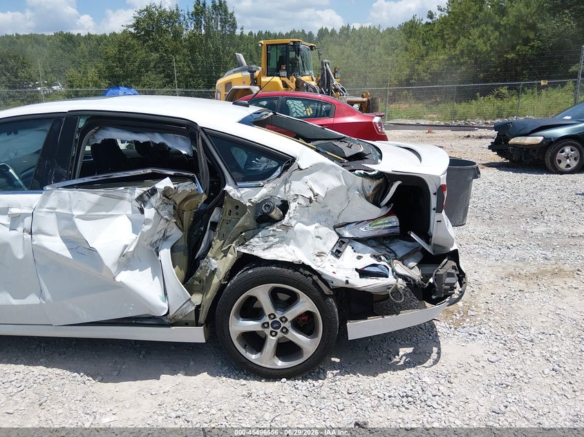 2016 FORD FUSION auction photo 6