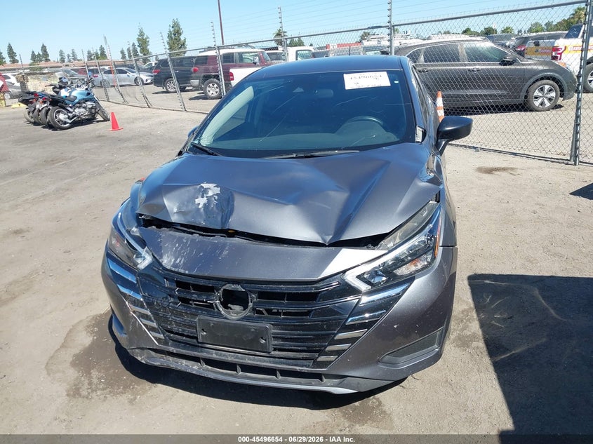 AtlanticExpress - Nissan Versa