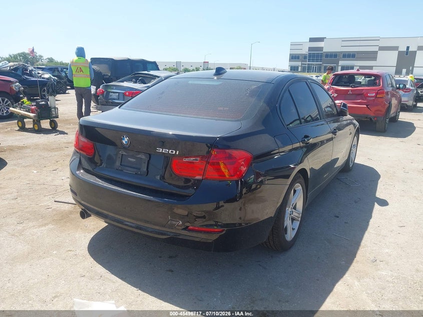 Vin: wba3b1c58fk138304, lot: 45994915, bmw 320i 20154