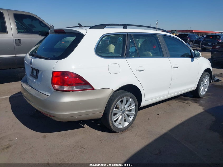 2014 VOLKSWAGEN JETTA SPORTWAGEN auction photo 4