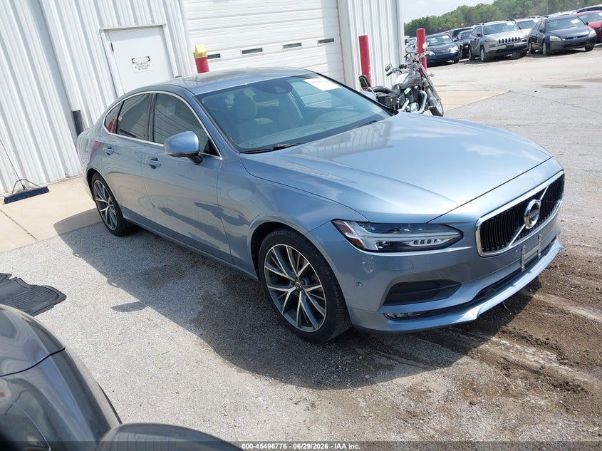 Vin: yv1a22mk1h1015922, lot: 45994974, volvo s90 t6 momentum 2017 img_1
