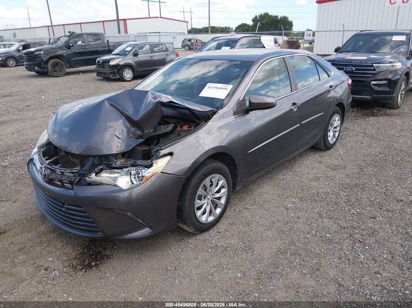 2016 TOYOTA CAMRY auction photo 2