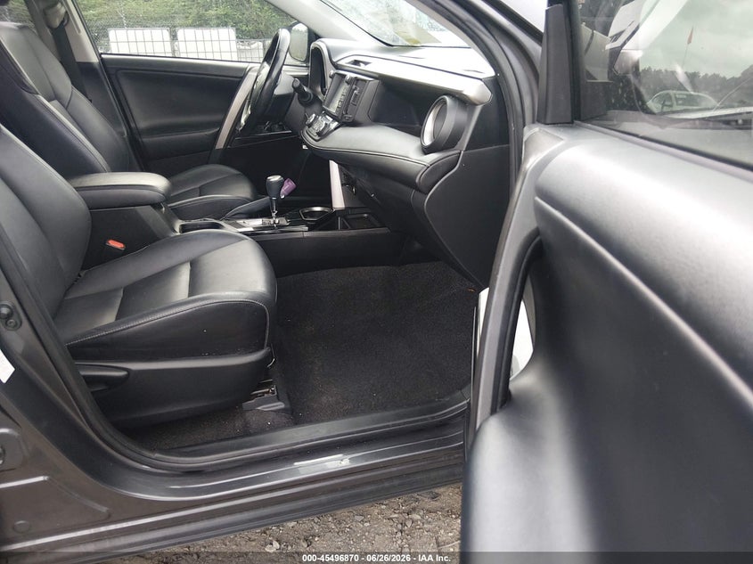 2018 TOYOTA RAV4 auction photo 5