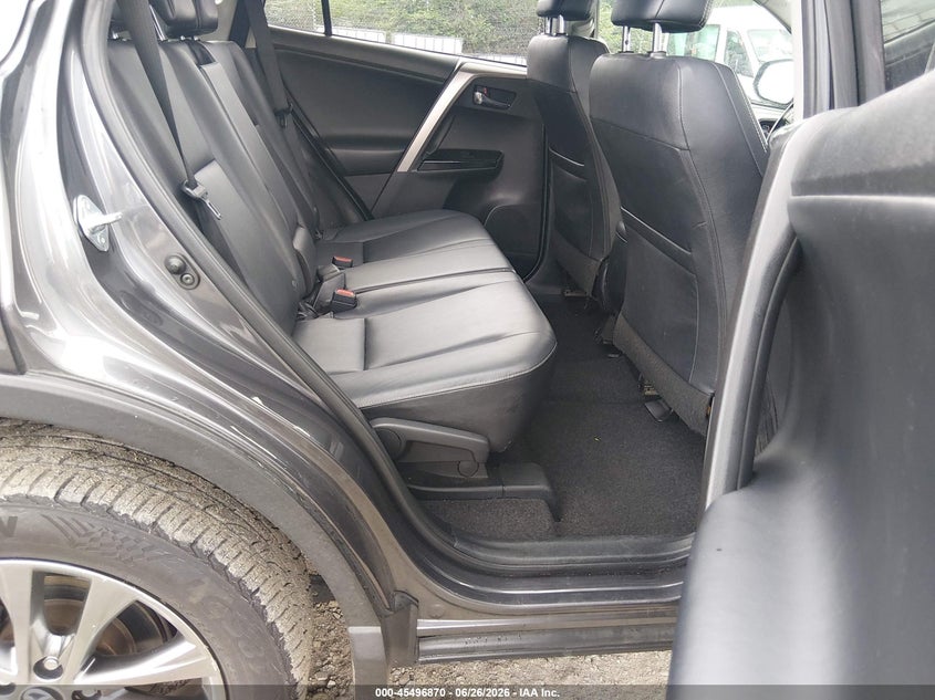 2018 TOYOTA RAV4 auction photo 8