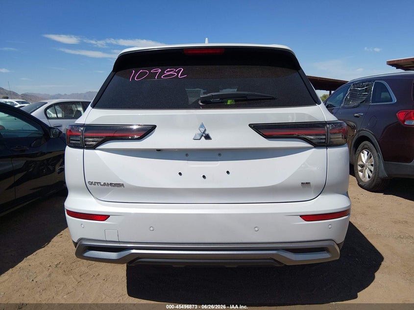 AtlanticExpress - Mitsubishi Outlander
