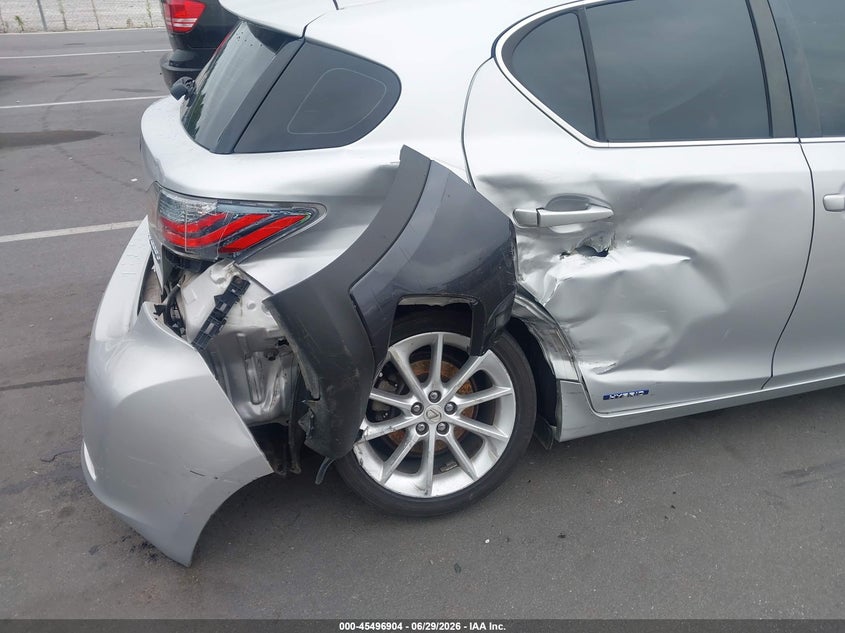 2011 Lexus Ct 200H Premium VIN: JTHKD5BH9B2034943 Lot: 45496904