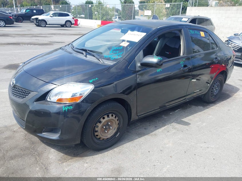 2010 Toyota Yaris, Біо/хімія, IAAI, VIN JTDBT4K31A1374613 — фото 2