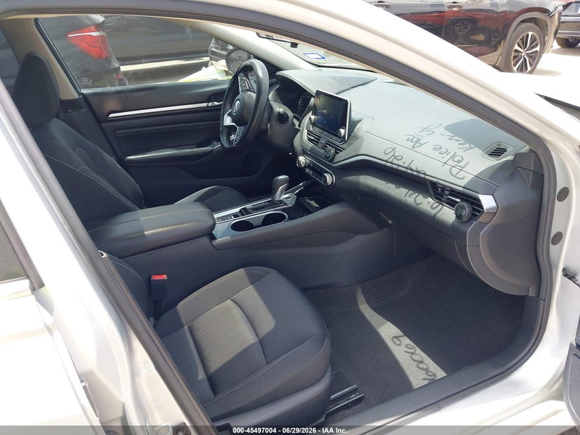 2022 NISSAN ALTIMA auction photo 5