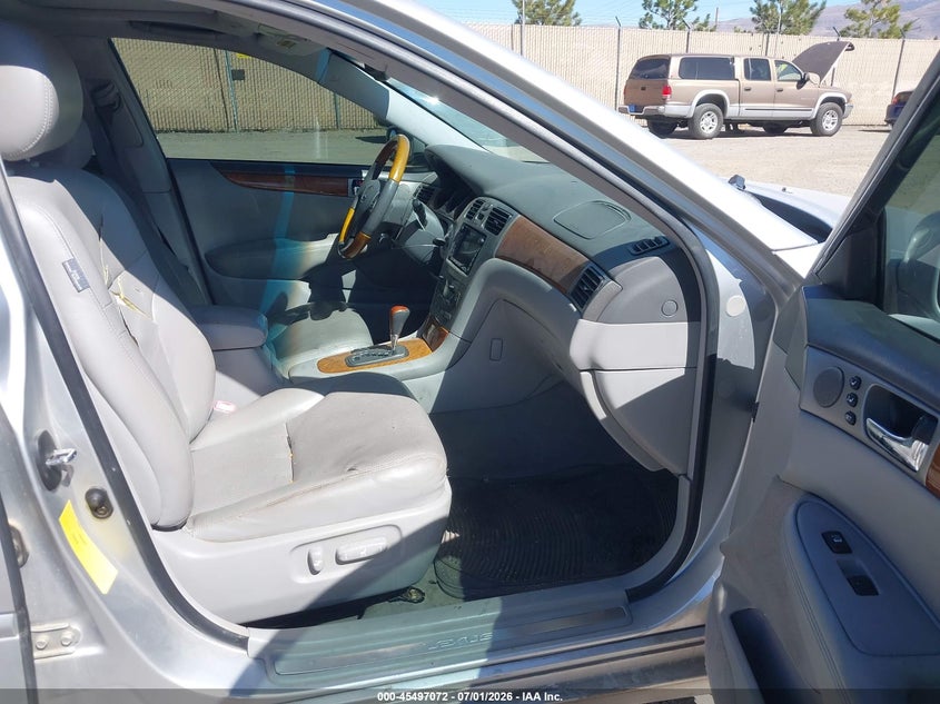 2005 LEXUS ES 330 auction photo 5