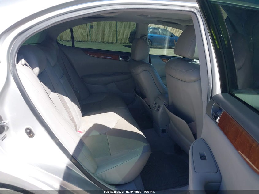 2005 LEXUS ES 330 auction photo 8