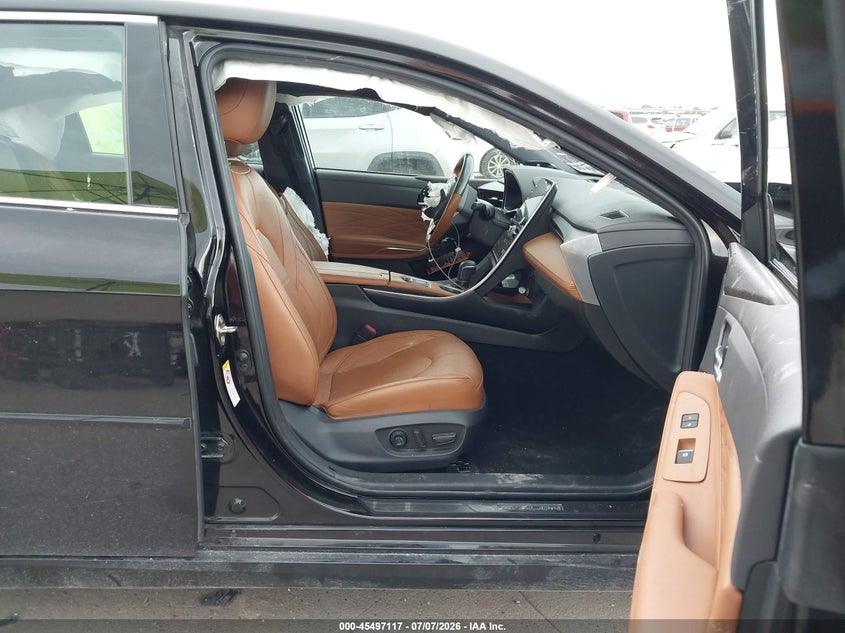 2019 TOYOTA AVALON auction photo 5