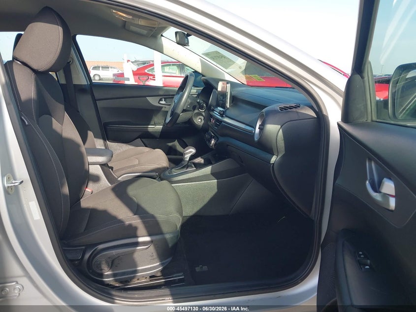 2019 KIA FORTE auction photo 5